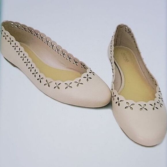 MICHEAL MICHAEL KORS WOMEN"S THALIA STUDDED BALLET FLATS SHOE - Picture 15 of 15